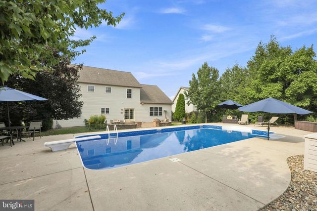 1510 GLENLEIGH DR, York, PA 17404