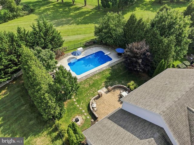 1510 GLENLEIGH DR, York, PA 17404