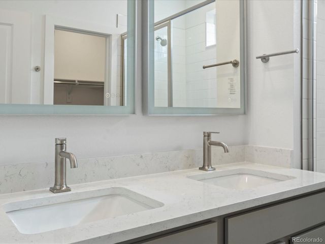 6153 N Ceylon Street 308, Denver, CO 80249