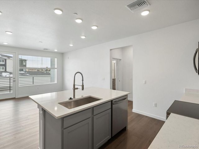 6153 N Ceylon Street 308, Denver, CO 80249