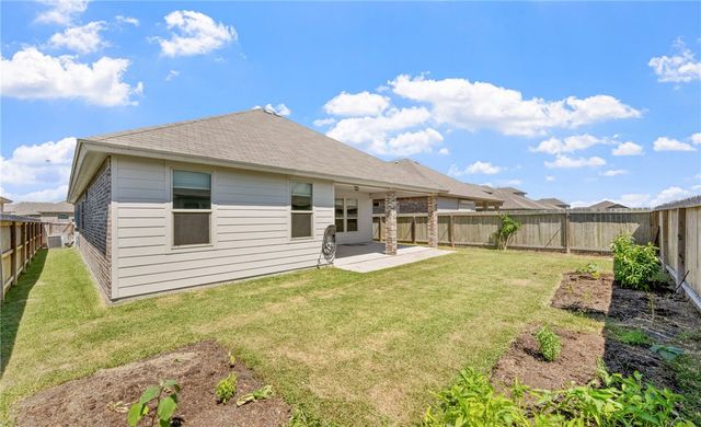 8137 Luz De Luna St, Corpus Christi, TX 78414