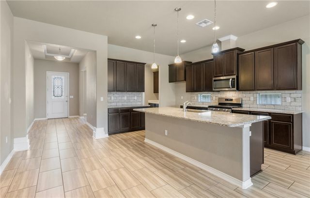 8137 Luz De Luna St, Corpus Christi, TX 78414