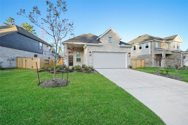 160 Lukewood Circle, Conroe, TX 77318
