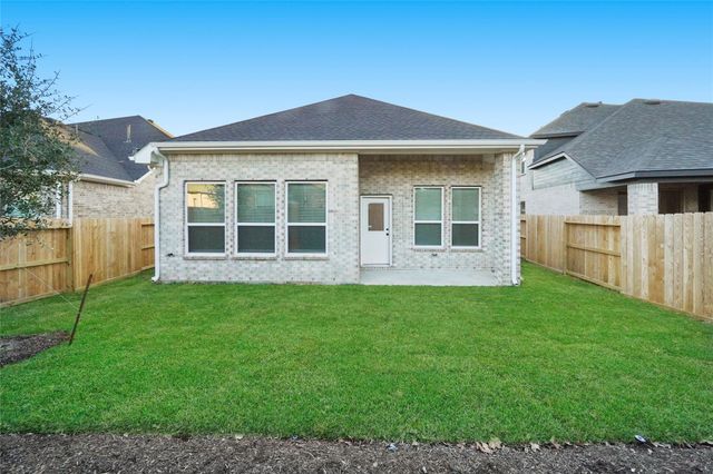160 Lukewood Circle, Conroe, TX 77318
