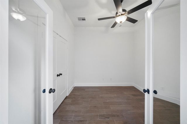 160 Lukewood Circle, Conroe, TX 77318