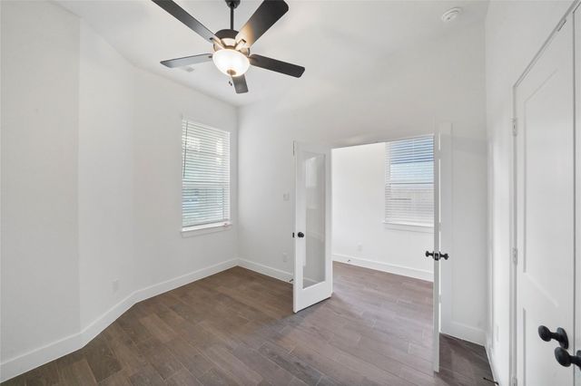 160 Lukewood Circle, Conroe, TX 77318