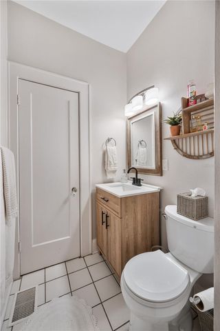 1102 MELTON AVENUE, Lakeland, FL 33803