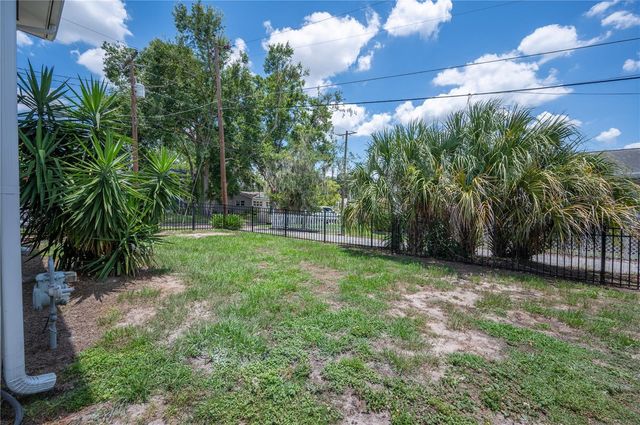 1102 MELTON AVENUE, Lakeland, FL 33803