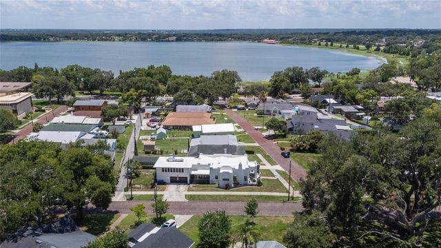 1102 MELTON AVENUE, Lakeland, FL 33803