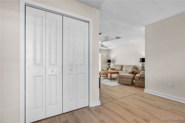 11568 W Bayshore Drive 17, Crystal River, FL 34429