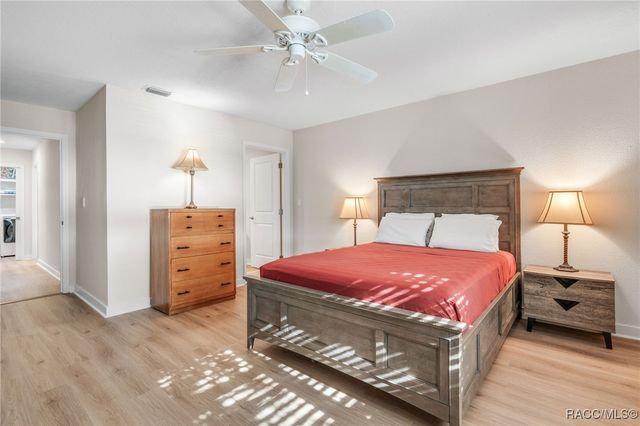 11568 W Bayshore Drive 17, Crystal River, FL 34429