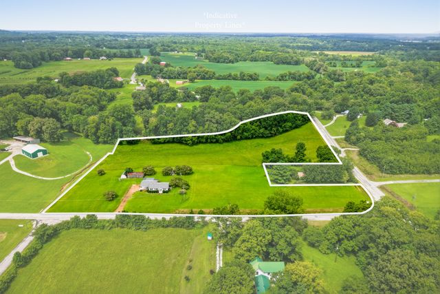 96 Old Shellsford Rd, Mcminnville, TN 37110