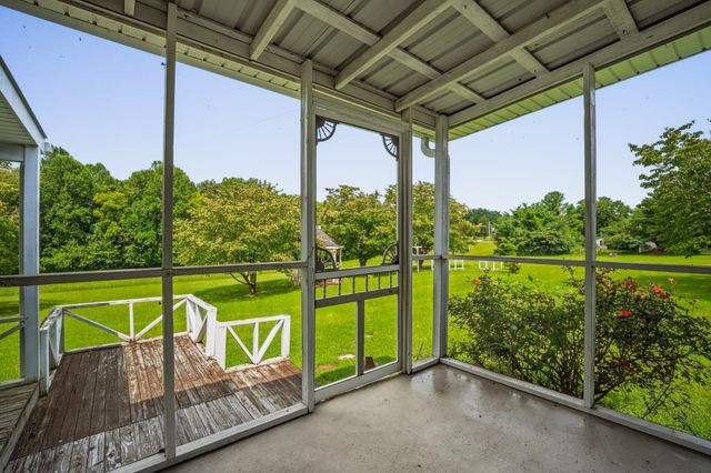 96 Old Shellsford Rd, Mcminnville, TN 37110