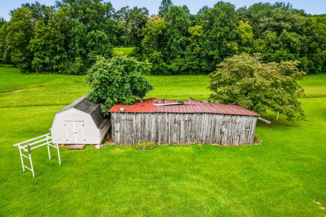 96 Old Shellsford Rd, Mcminnville, TN 37110