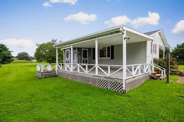 96 Old Shellsford Rd, Mcminnville, TN 37110