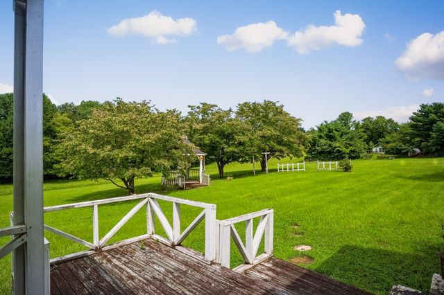 96 Old Shellsford Rd, Mcminnville, TN 37110