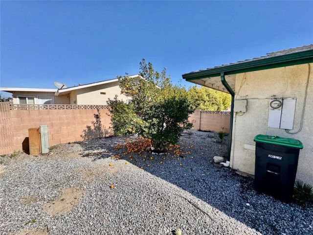 471 Whitney, Hemet, CA 92543
