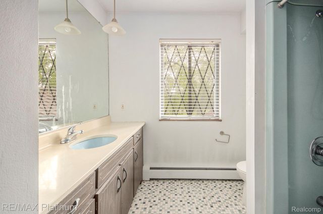 11095 HIBNER ROAD, Hartland Twp, MI 48353