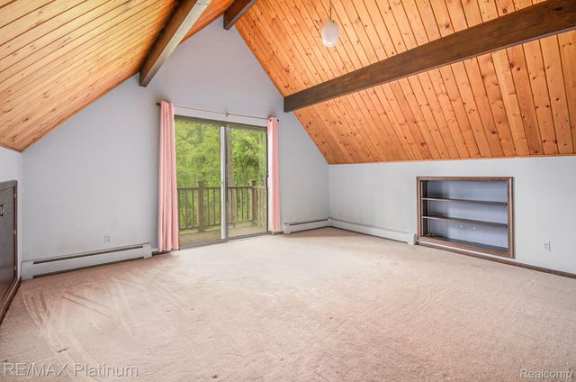 11095 HIBNER ROAD, Hartland Twp, MI 48353