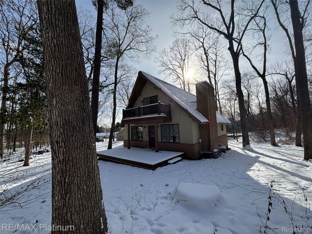 11095 HIBNER ROAD, Hartland Twp, MI 48353