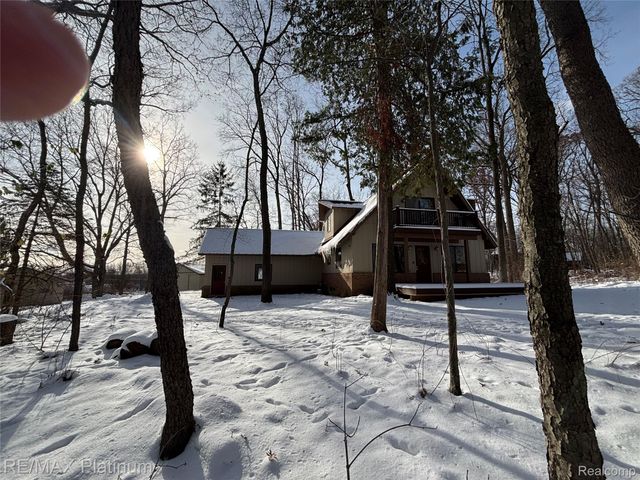 11095 HIBNER ROAD, Hartland Twp, MI 48353