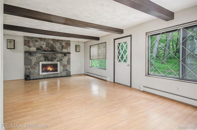 11095 HIBNER ROAD, Hartland Twp, MI 48353