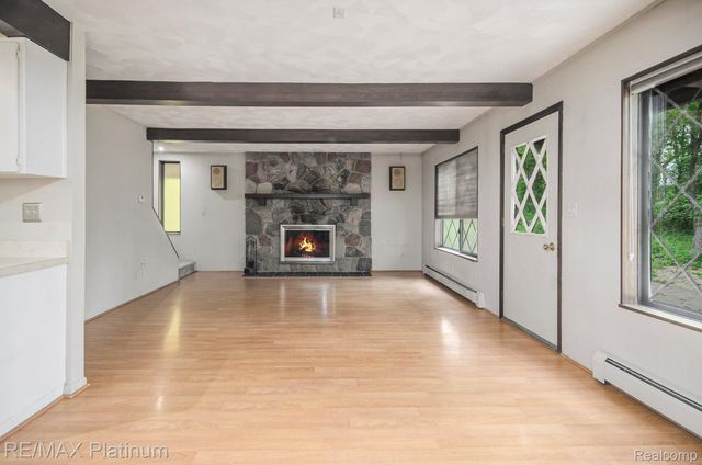 11095 HIBNER ROAD, Hartland Twp, MI 48353