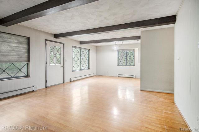 11095 HIBNER ROAD, Hartland Twp, MI 48353