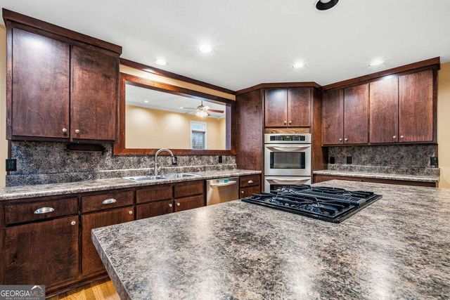 3639 Holly Springs Road, Rockmart, GA 30153