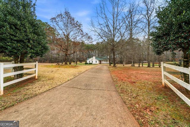 3639 Holly Springs Road, Rockmart, GA 30153