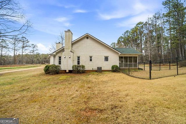 3639 Holly Springs Road, Rockmart, GA 30153