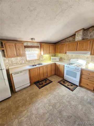 123 Green Valley Estates, Great Valley, NY 14741