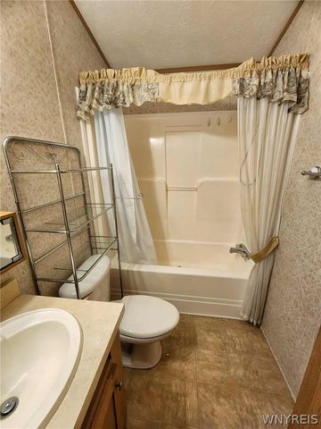 123 Green Valley Estates, Great Valley, NY 14741