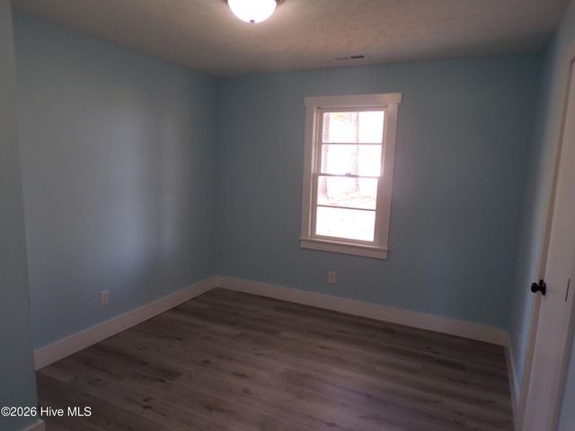 1525 Seven Creeks Highway, Whiteville, NC 28472