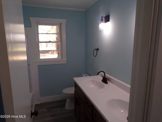 1525 Seven Creeks Highway, Whiteville, NC 28472