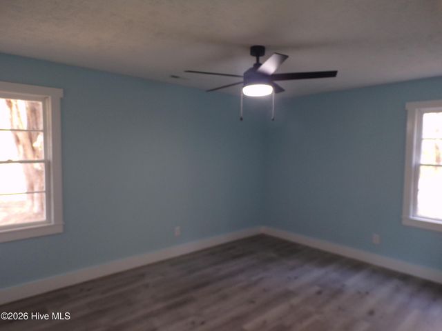 1525 Seven Creeks Highway, Whiteville, NC 28472