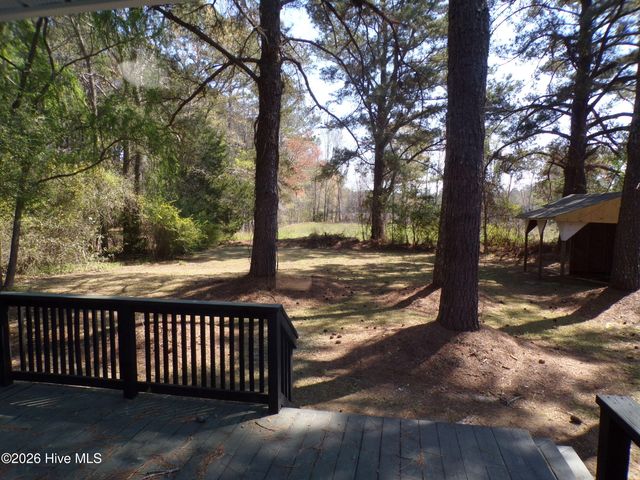 1525 Seven Creeks Highway, Whiteville, NC 28472