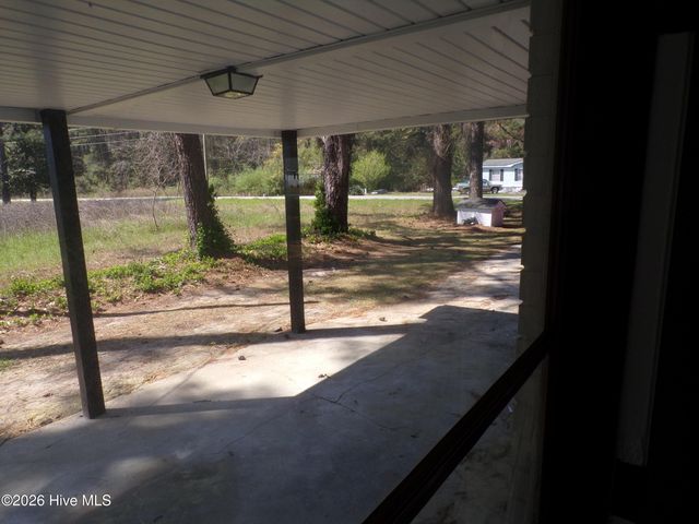 1525 Seven Creeks Highway, Whiteville, NC 28472