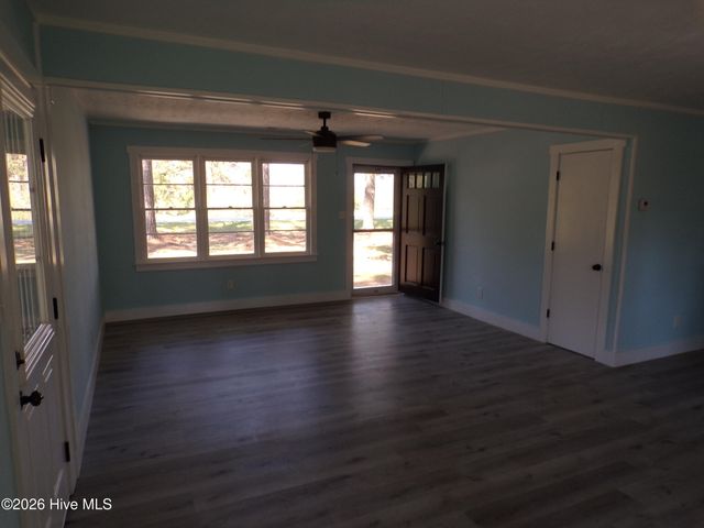 1525 Seven Creeks Highway, Whiteville, NC 28472