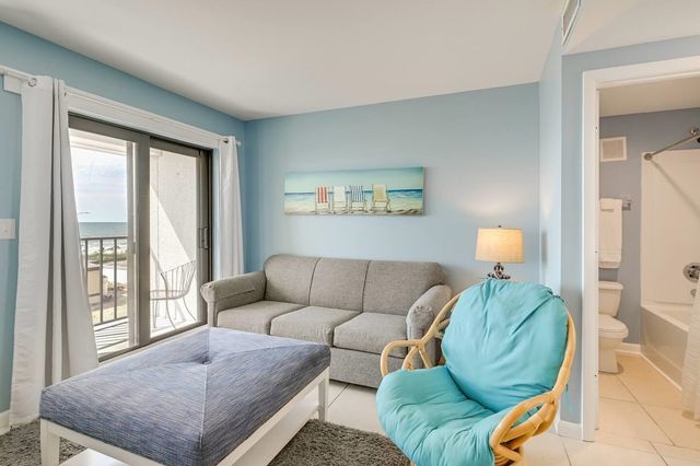 5905 S Kings Hwy Unit 203, Myrtle Beach, SC 29575