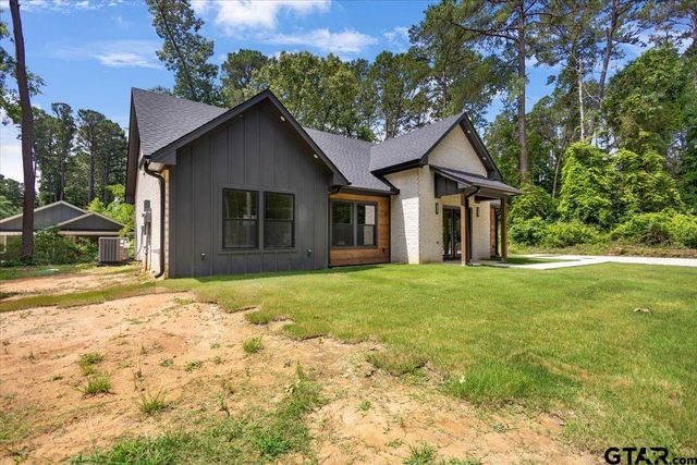 115 Debra, Bullard, TX 75757