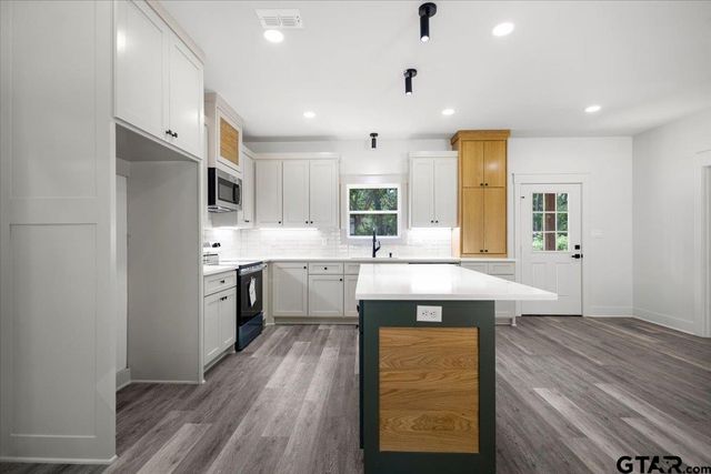 115 Debra, Bullard, TX 75757