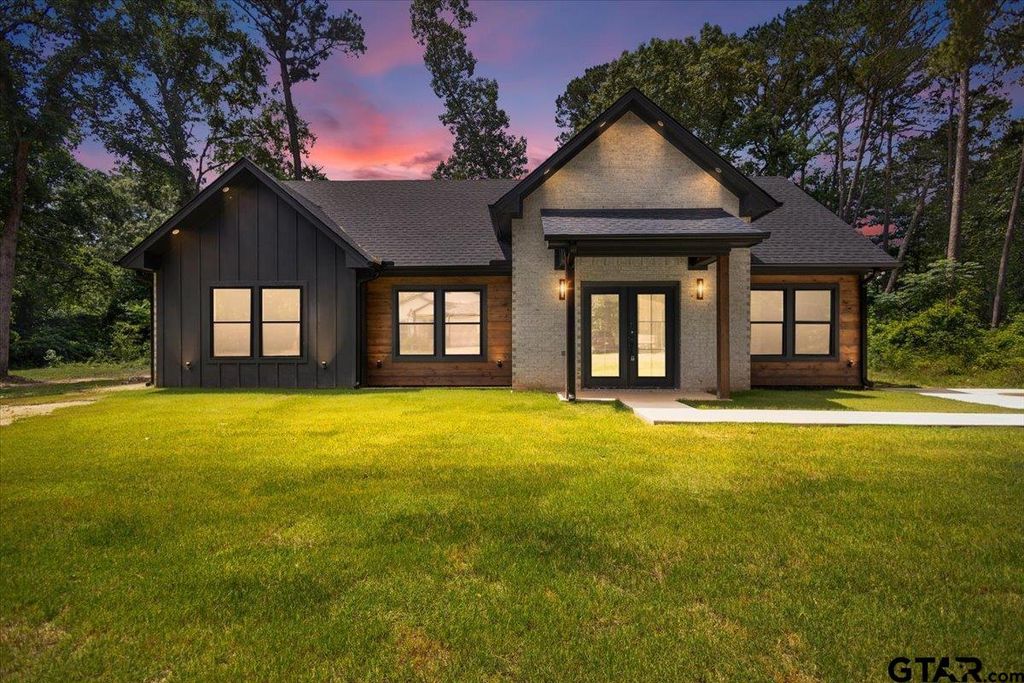 115 Debra, Bullard, TX 75757