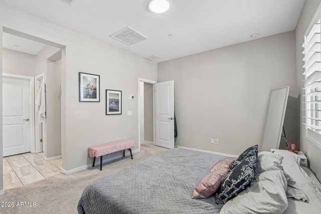 759 E ZESTA Lane 102, Gilbert, AZ 85297