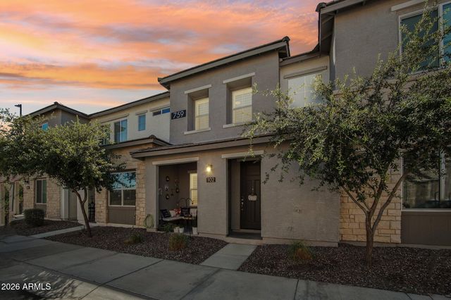759 E ZESTA Lane 102, Gilbert, AZ 85297