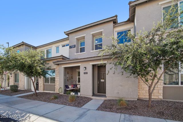 759 E ZESTA Lane 102, Gilbert, AZ 85297
