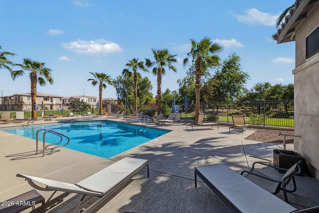 759 E ZESTA Lane 102, Gilbert, AZ 85297
