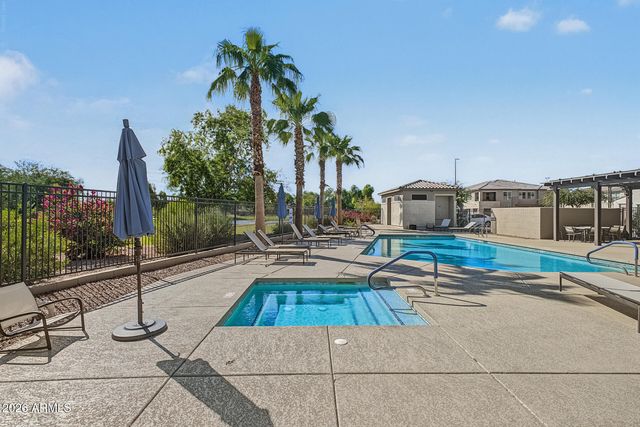 759 E ZESTA Lane 102, Gilbert, AZ 85297