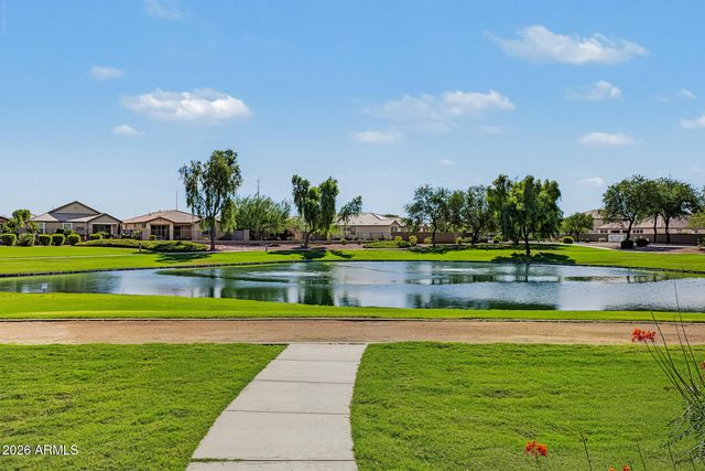 759 E ZESTA Lane 102, Gilbert, AZ 85297