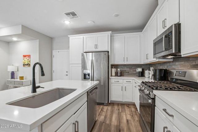759 E ZESTA Lane 102, Gilbert, AZ 85297